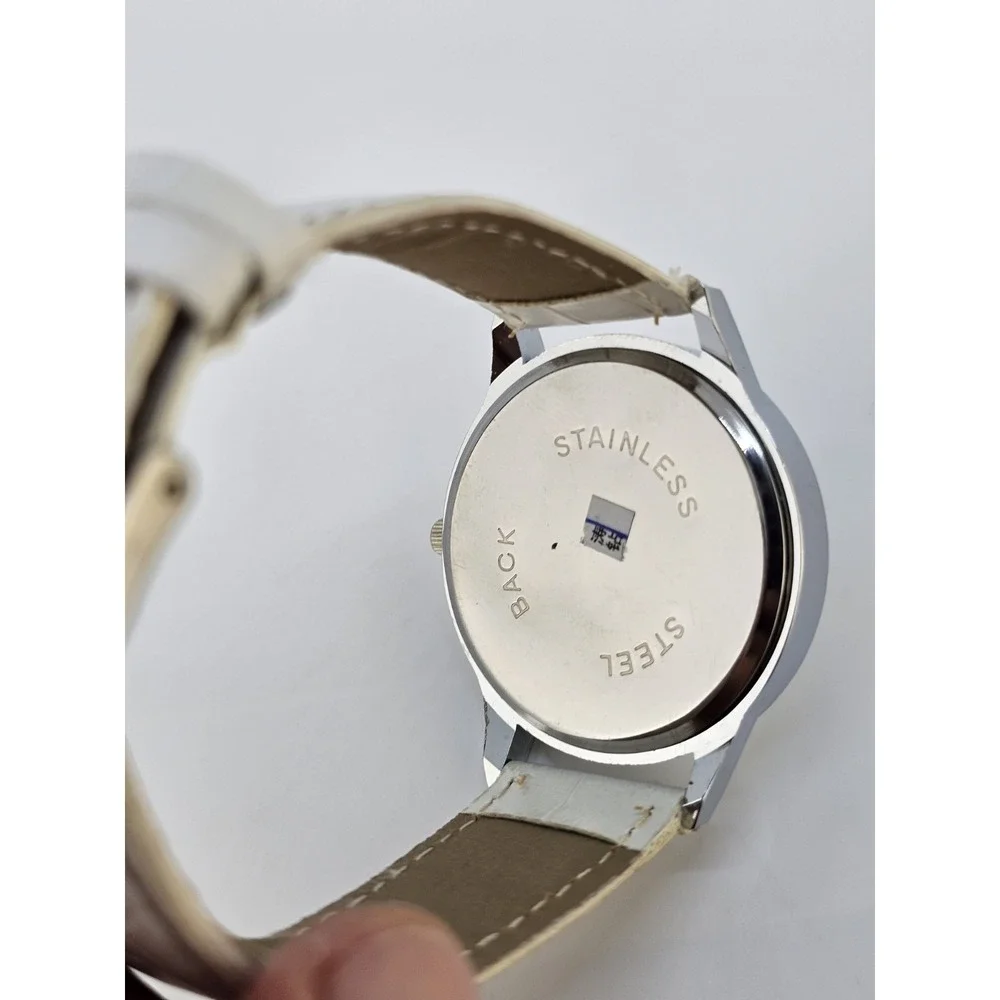 Unisex‎ Analog Watch 40MM White Dial White Faux Leather Bands New Battery